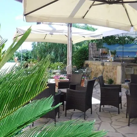 Tenuta Masseria Del Gallo Calimera (Lecce)