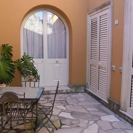 Casa di campagna Tenuta Masseria Del Gallo *